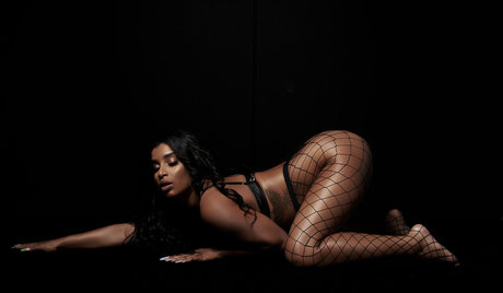 REEM THE DREAM_ エロティックなモデル 写真