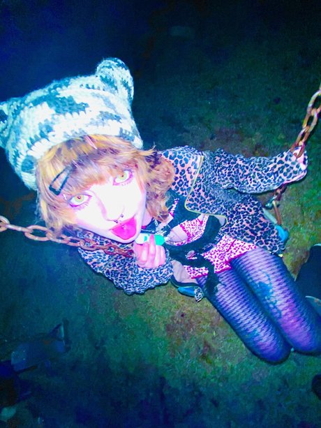 毛深いラテン系オンリーファンズ 美しい 写真