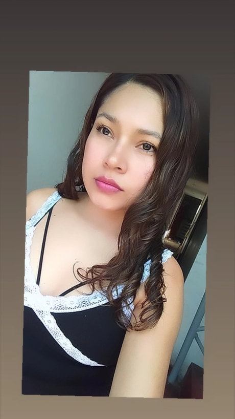 flor carinaa アートモデル 写真