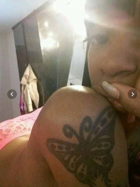 RoXanne Dee ヌードモデル 画像