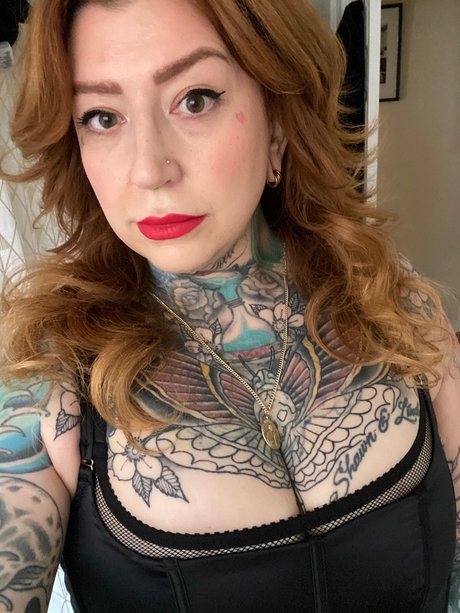 50歳のOnlyFans アート裸 ギャラリー