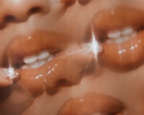 SAHDIE FONC_ ポルノモデル 写真