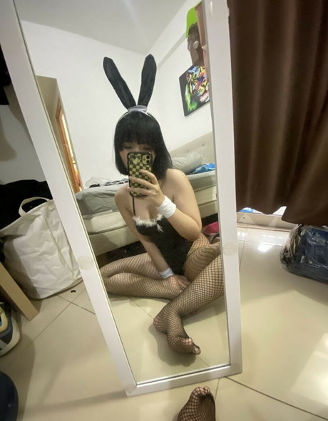 女性フィットネス オンリーファンズ セクシーヌード 写真