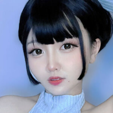 OnlyFansの交換 HD 写真