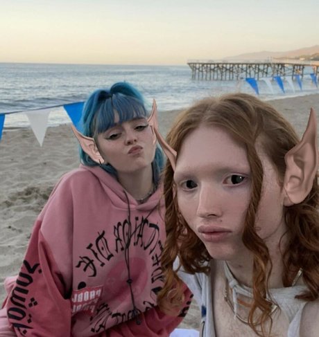 Ashnikko スターセックス 画像