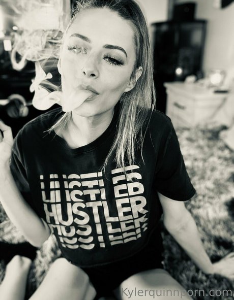 巨乳のオンリーファンズ ホットセクシー 画像