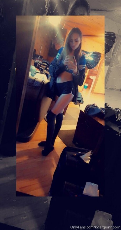 曲線美の女の子オンリーファンズ 無料xxx 画像