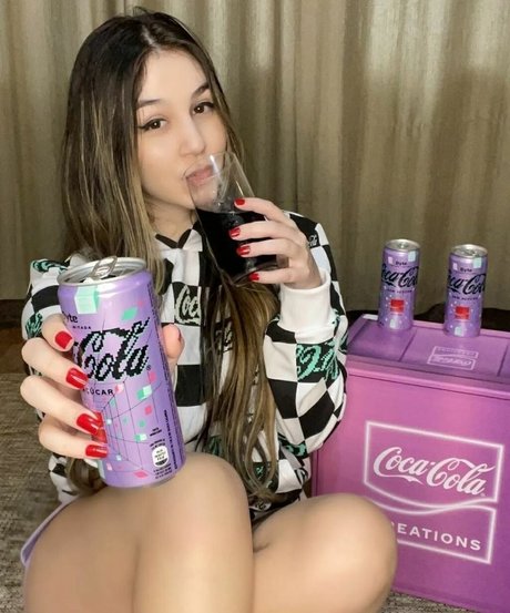 成熟した黒人女性オンリーファンズ ポルノ 画像