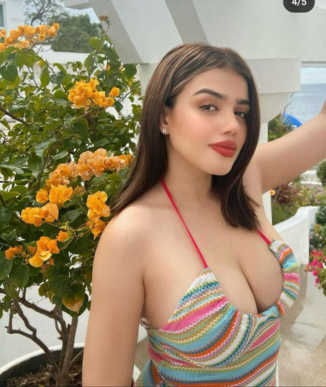 BBW フェイシャル OnlyFans アートヌード 写真