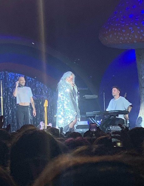 KeshaRose スター 裸 写真