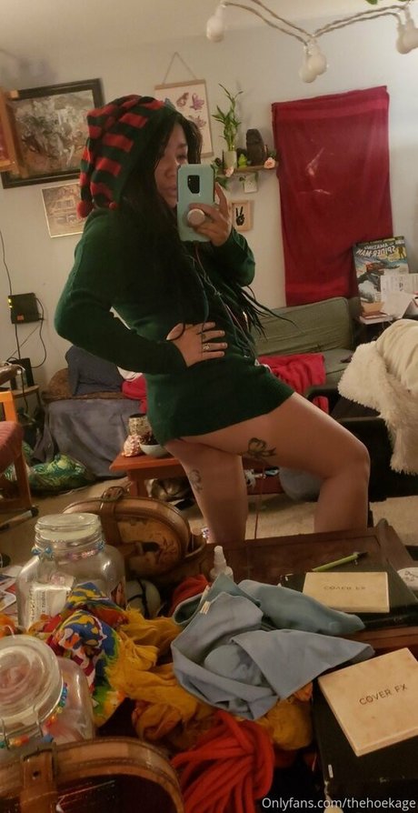 waifoodd HDスター 写真