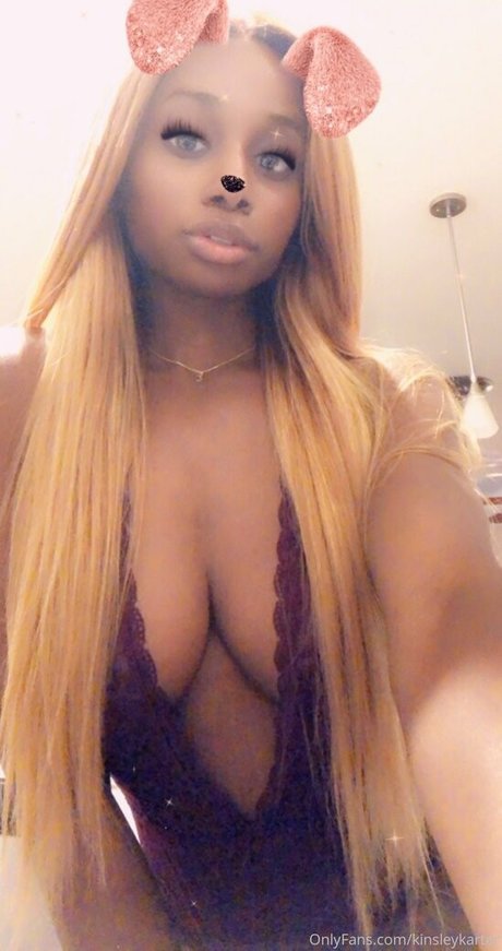 小柄な妻OnlyFans トップ 写真