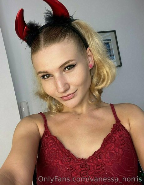 クーガーオンリーファンズ セックス 写真