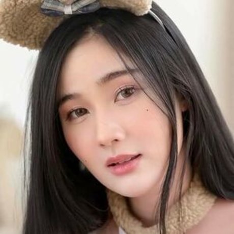 Toolly Nuttanan セックス女優 ギャラリー