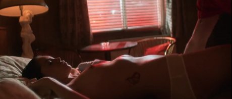 Rosa Salazar ホットモデル アーカイブ