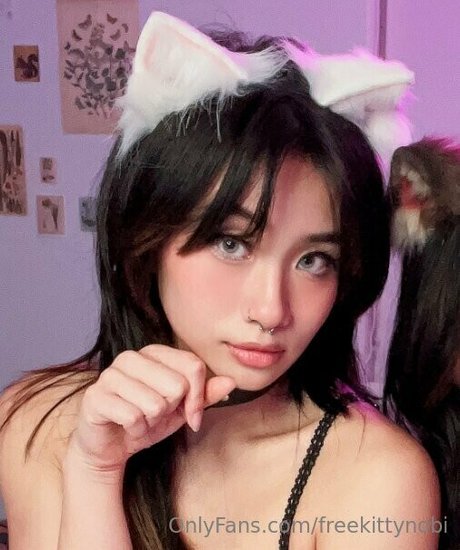 ティーンウェブカメラOnlyFans ホットポルノ ギャラリー