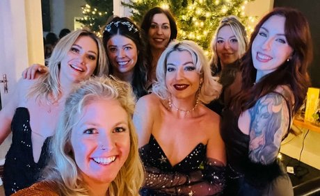 ダーティトークオンリーファンズ ホットセクシー 画像