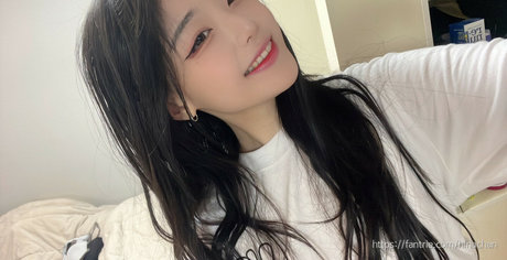 hinachan01 xxxモデル 画像