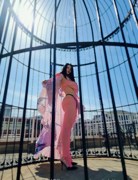 ラテン系ティーンオンリーファンズ HD 写真