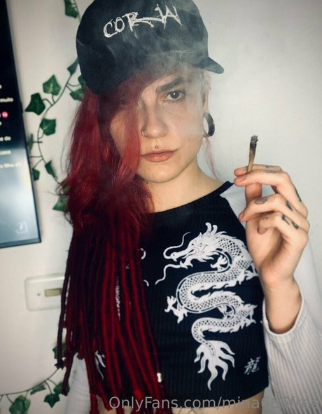 mina666free 完璧なモデル 写真