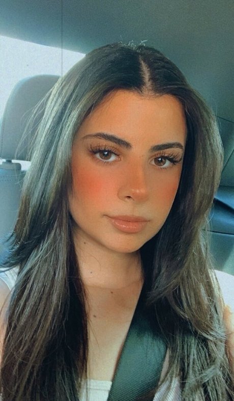 ゴス3P OnlyFans xxx 写真