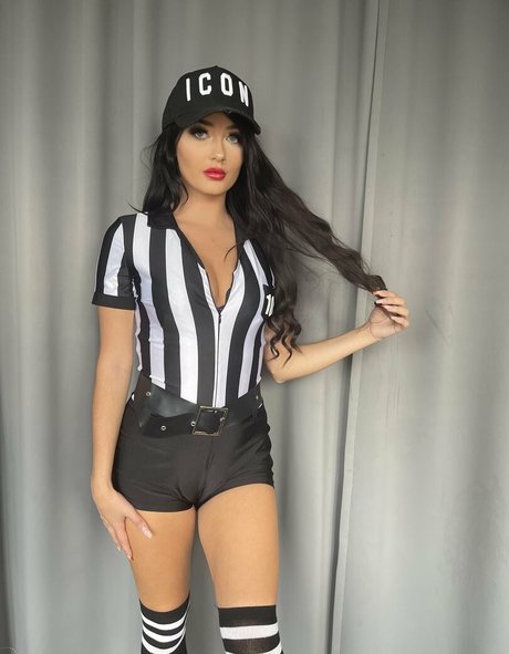 痩せたティーンのオンリーファンズ 無料ヌード 写真