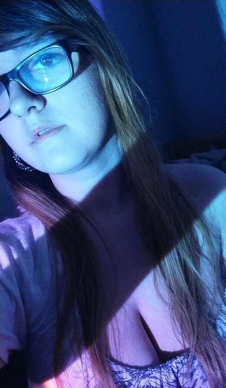 Captain TigBits ヌードモデル 写真