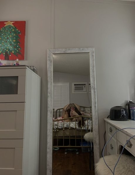 Kassbekillin 美しいポルノスター 写真