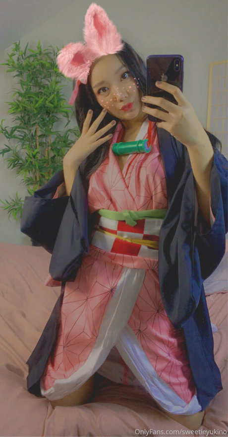 日本の女子高生OnlyFans 無料ポルノ 写真