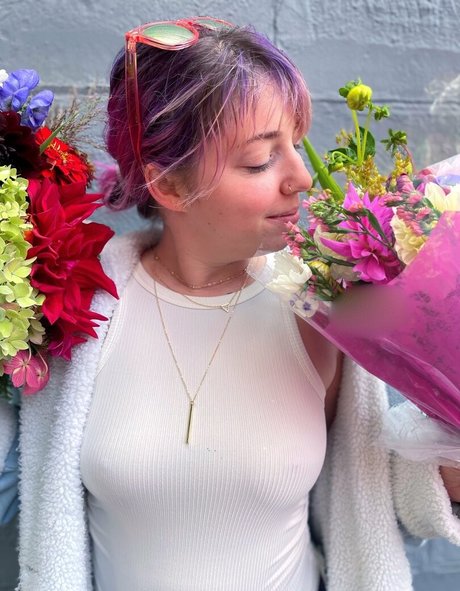 赤毛の熟女オンリーファンズ 無料セックス 画像