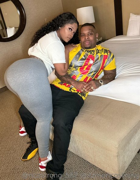 itzmericostrong Bilder