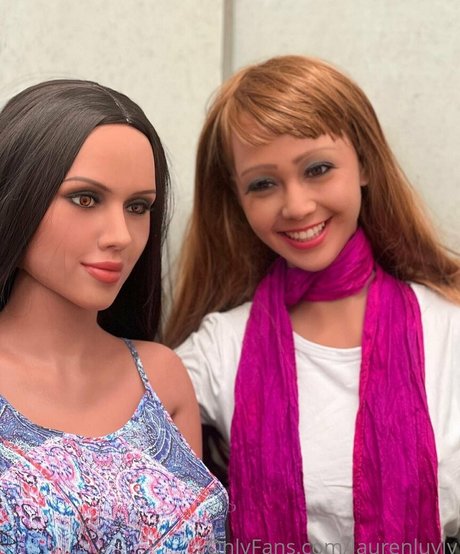 laurenluvly ポルノスター ヌード 写真