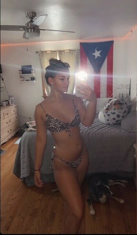 巨大な天然おっぱいオンリーファンズ 美しい裸 写真