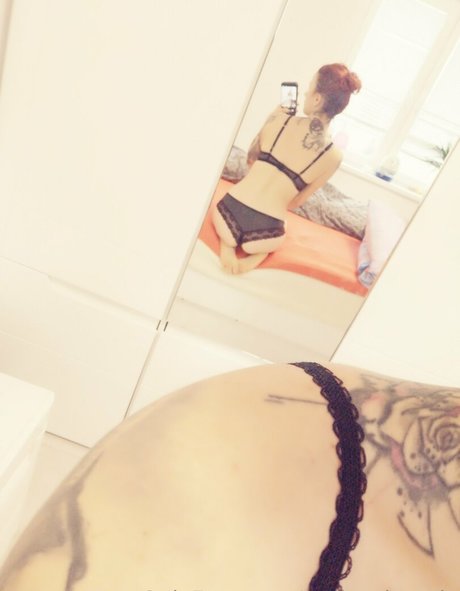 susiephoenix ポルノスター 写真