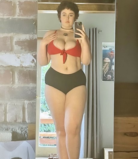 小柄な妻OnlyFans 限定 写真