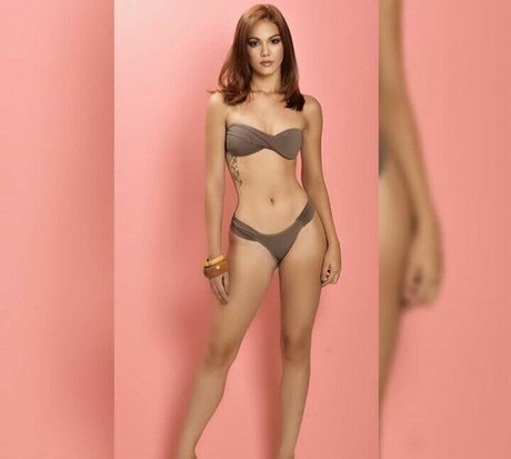 Nicole Francinni 無料のスター 写真