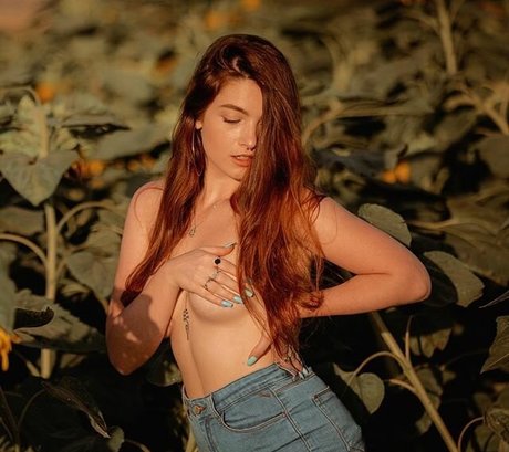 女装オンリーファン セックス 画像