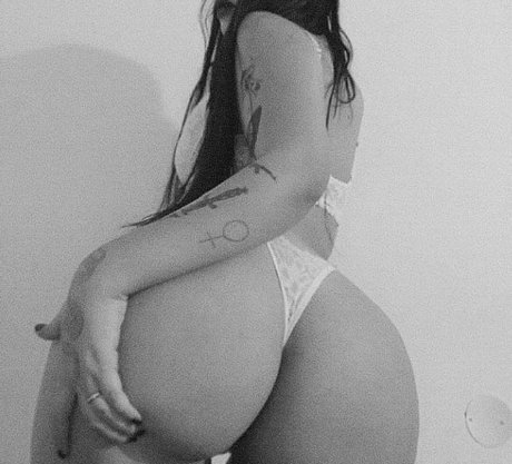 lunatica xl セクシーなポルノスター 写真