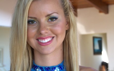 Jessie Rogers 無料女優 写真