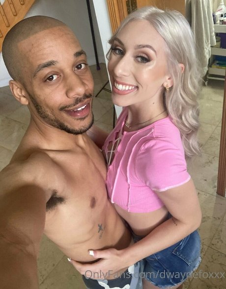 dwaynefoxxx ヌードのポルノスター ギャラリー