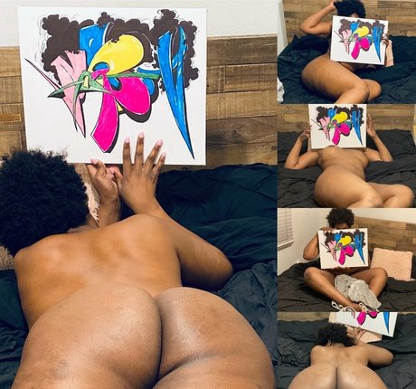 bigbootytechnerd ヌード女優 ギャラリー