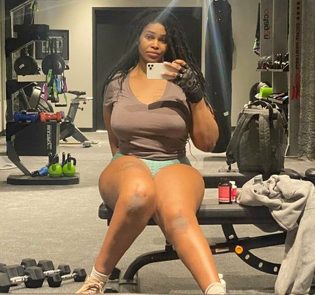 bigbootytechnerd Profilbild