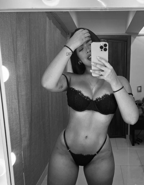 asmr ナース onlyfans アート裸 写真