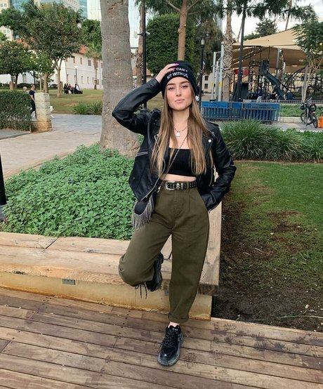 アジア人の精液OnlyFans アートポルノ ギャラリー