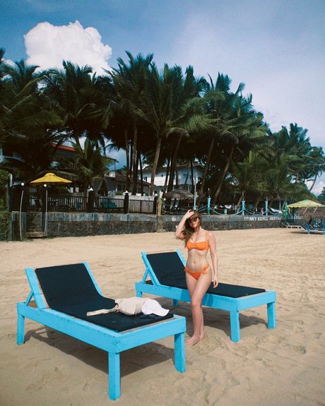 自然な赤毛のオンリーファンズ ポルノ ギャラリー