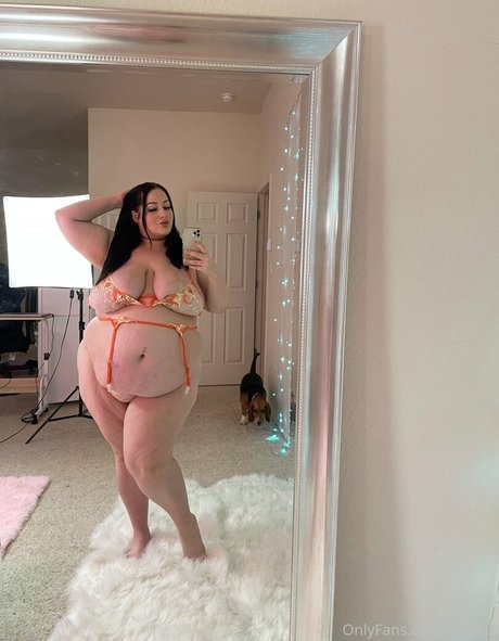 毛深いラテン系オンリーファンズ パーフェクト 写真