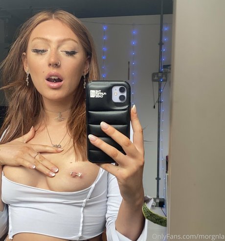 Morgnla ポルノスター 画像