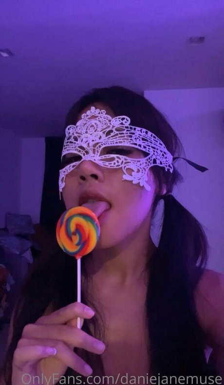 daniejanemuse 完璧なスター 画像