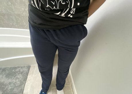 massivetool123 xxx女優 写真