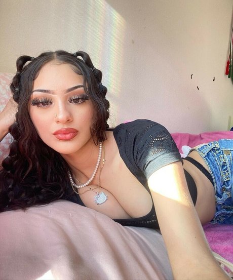 katiiebaeb 独占女優 画像